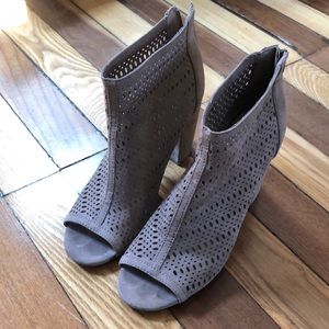 Charming Charlie wedge heels